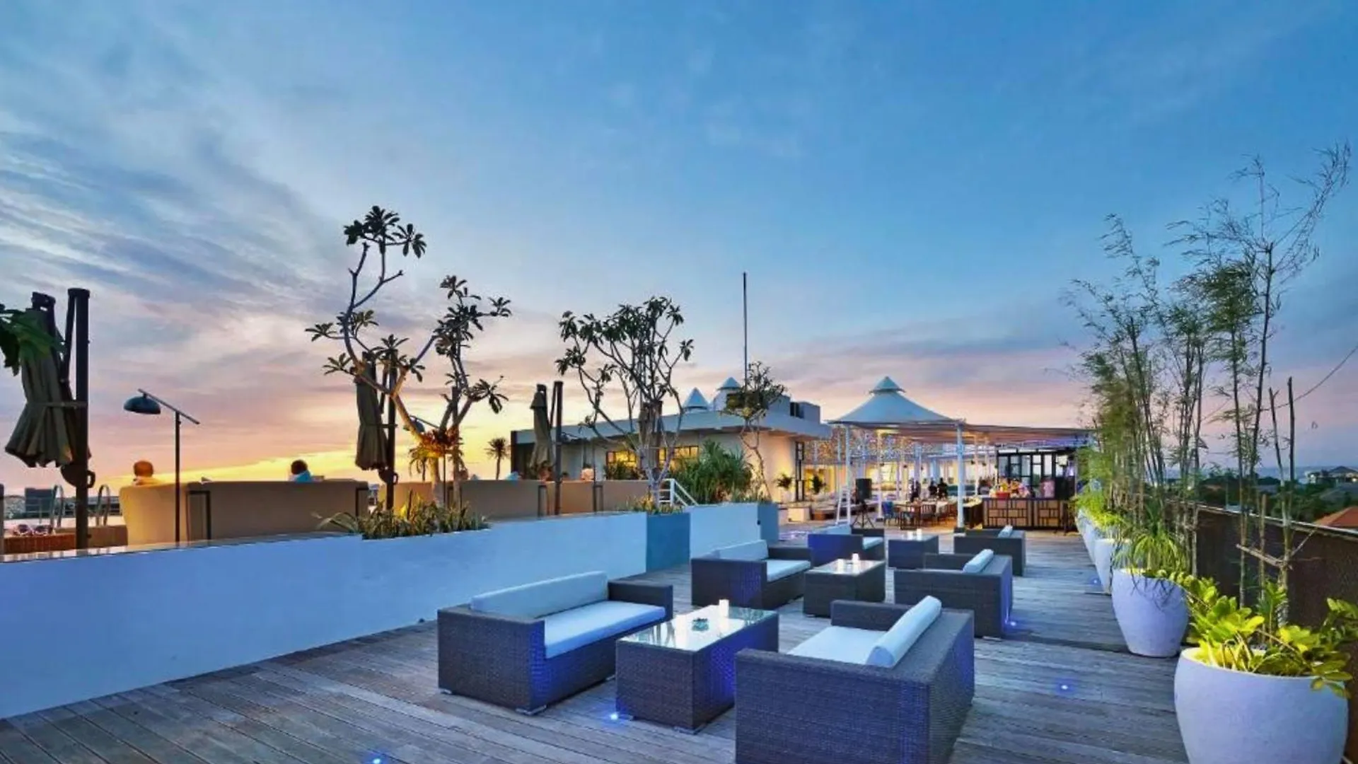 Apartment Damarlangit 1 Bedroom Superior Terrace Zn73 Seminyak